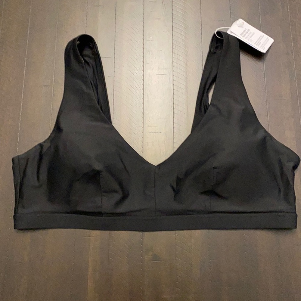 Lululemon Waterside V Swim Top C/D